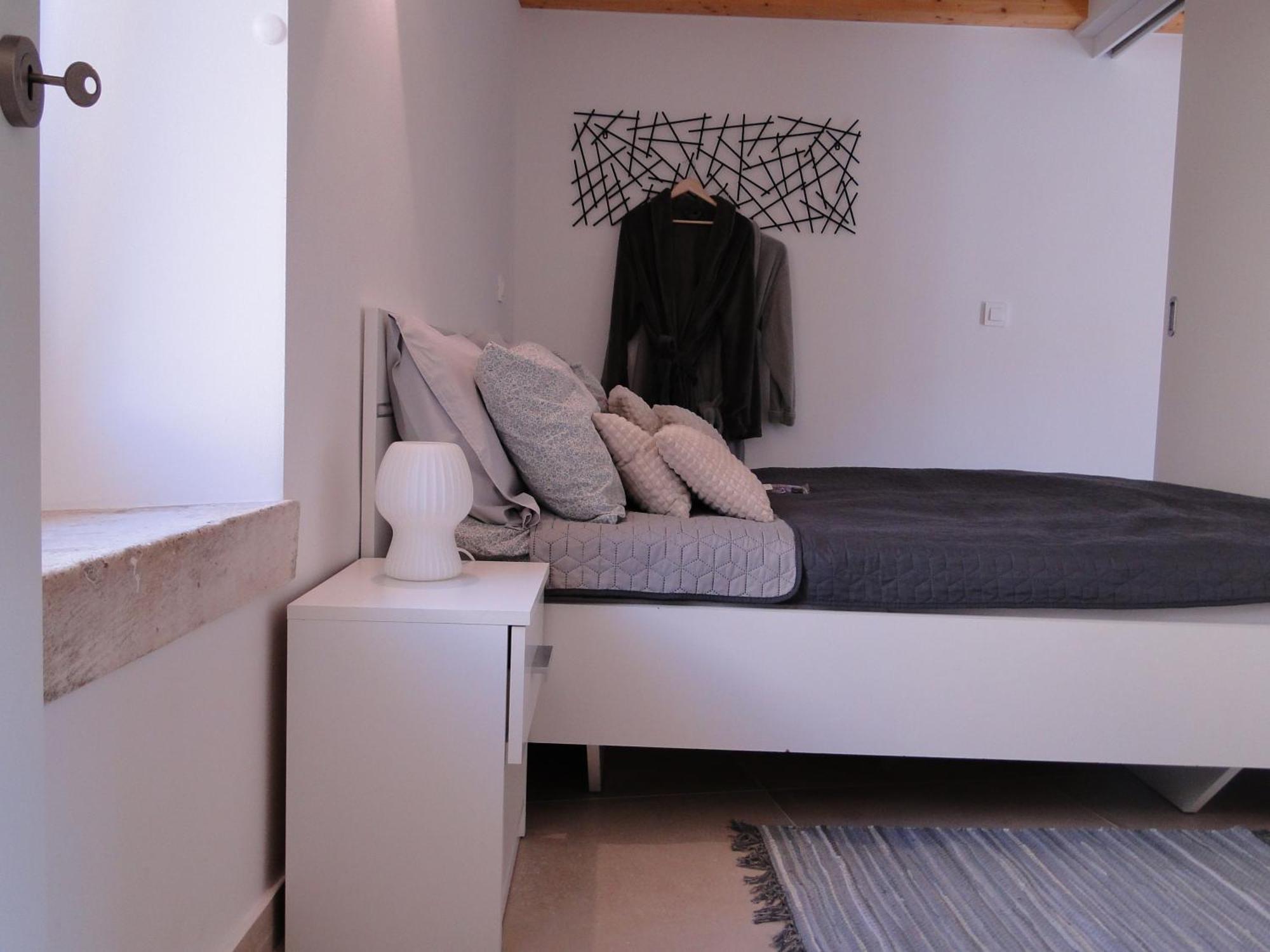 Heritage Apartments Kyra & Fox In Pitve, Hvar Exterior foto